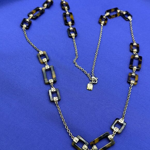 Ralph Lauren Tortoise and Silver Chain Necklace - Picture 7 of 14